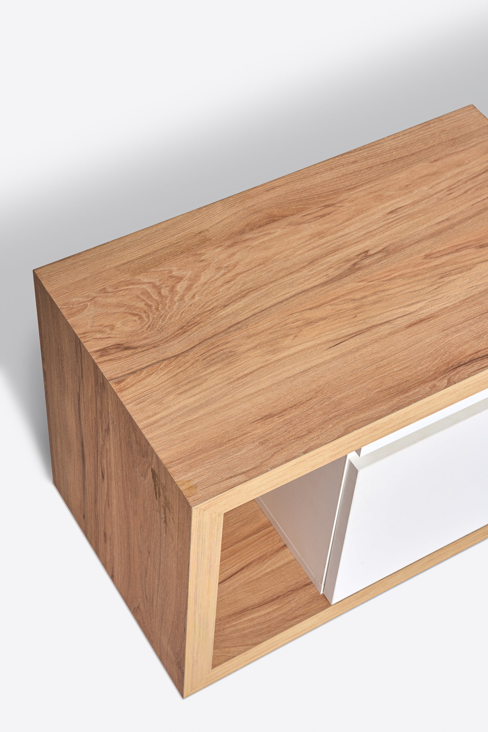 Sukoon TV Bench
Minimal Wooden Media Storage